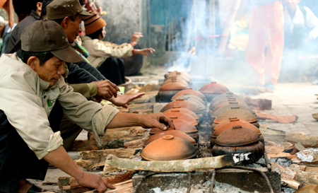 ໝູ່ບ້ານຕົ້ມເຄັມປາ ຫວູດ້າຍ, ຮ່ານາມ, ກ້າວເຂົ້າສູ່ບຸນປີໃໝ່ປະຈຳຊາດ